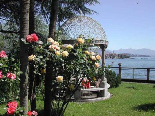 Hotel Villa Ruscello Baveno Luaran gambar